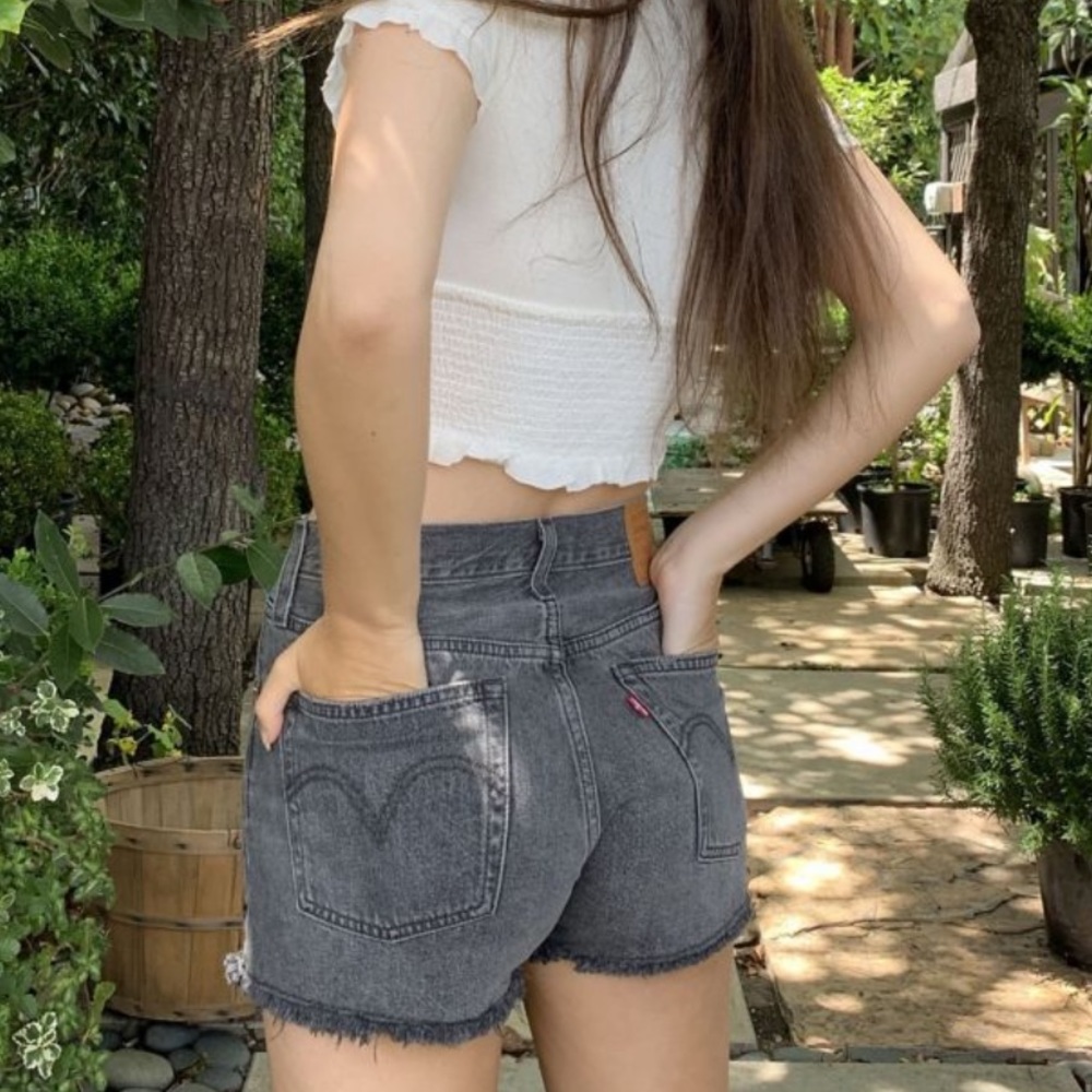 Levi’s distressed shorts